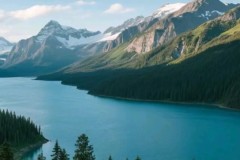 4次关键传球，官方：赫拉芬贝赫当选利物浦1-0伯恩利队内最佳